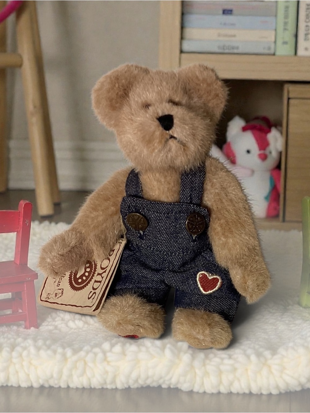 Boyd’s 6” Bear head bean Jimmy T Bear Denim Overalls with Heart patch - Picture 8 of 8